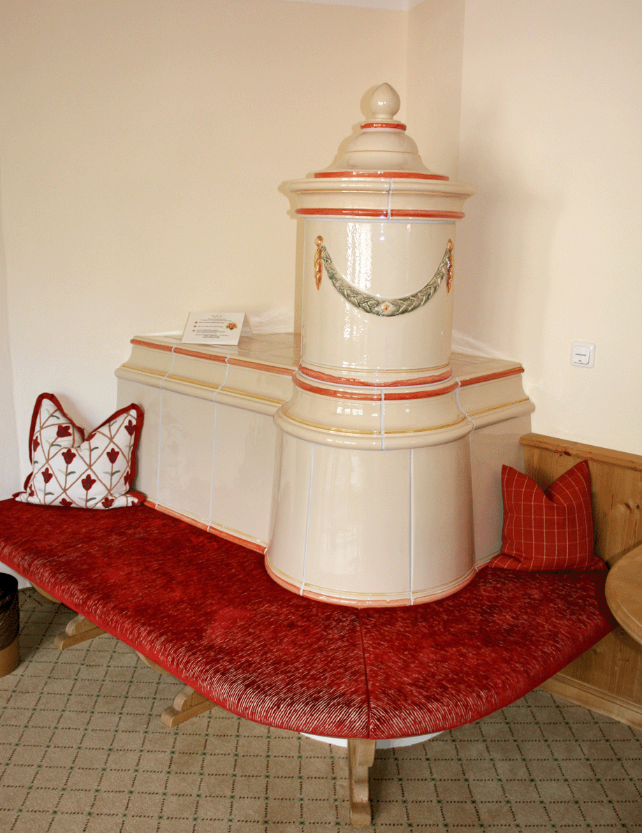 Zimmerofen - Hotel Post Lermoos